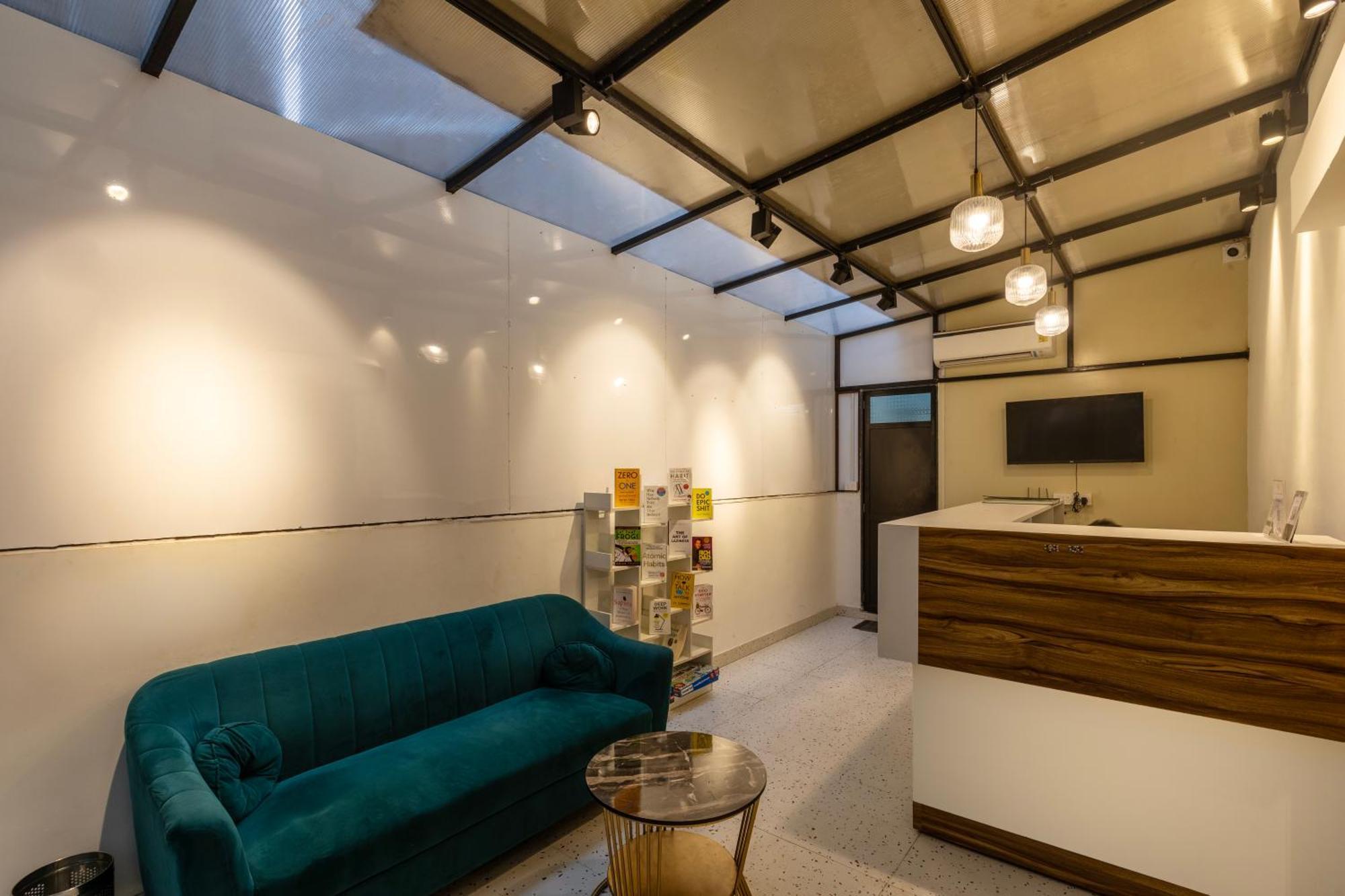 The Orion Premium Suites Bombay Exterior foto