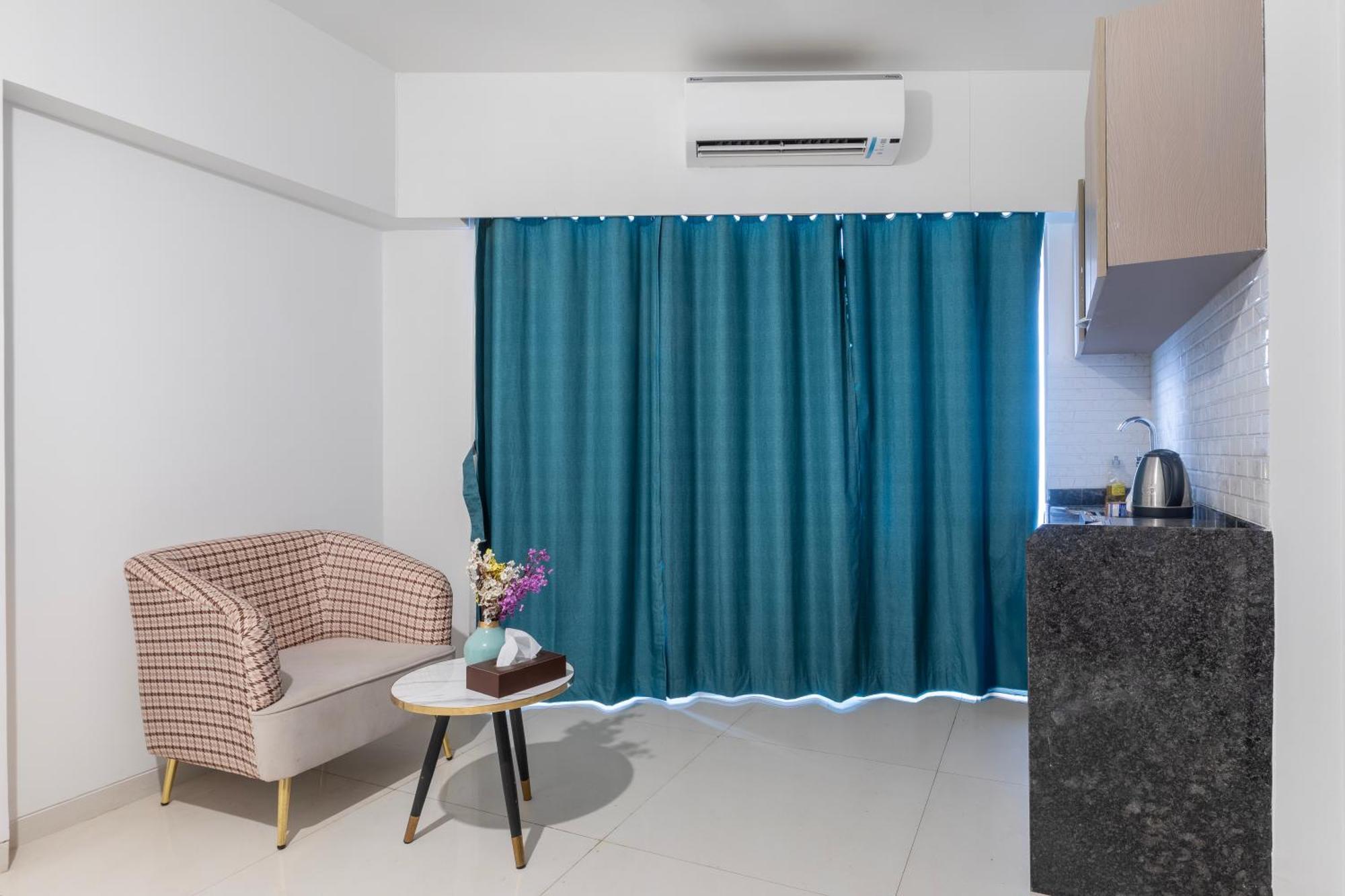 The Orion Premium Suites Bombay Exterior foto