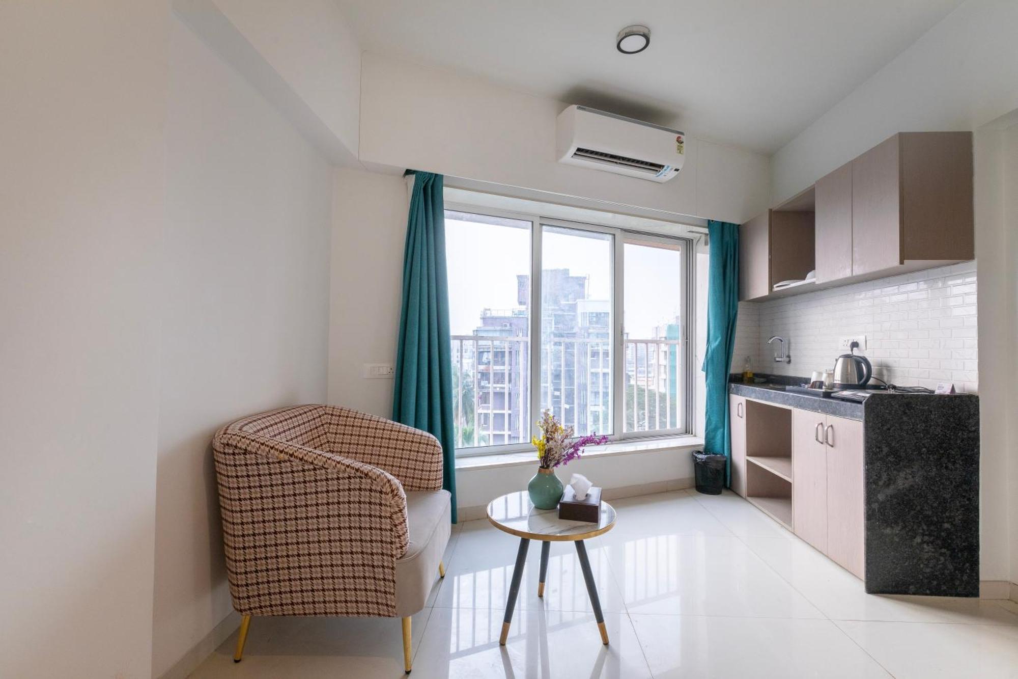 The Orion Premium Suites Bombay Exterior foto
